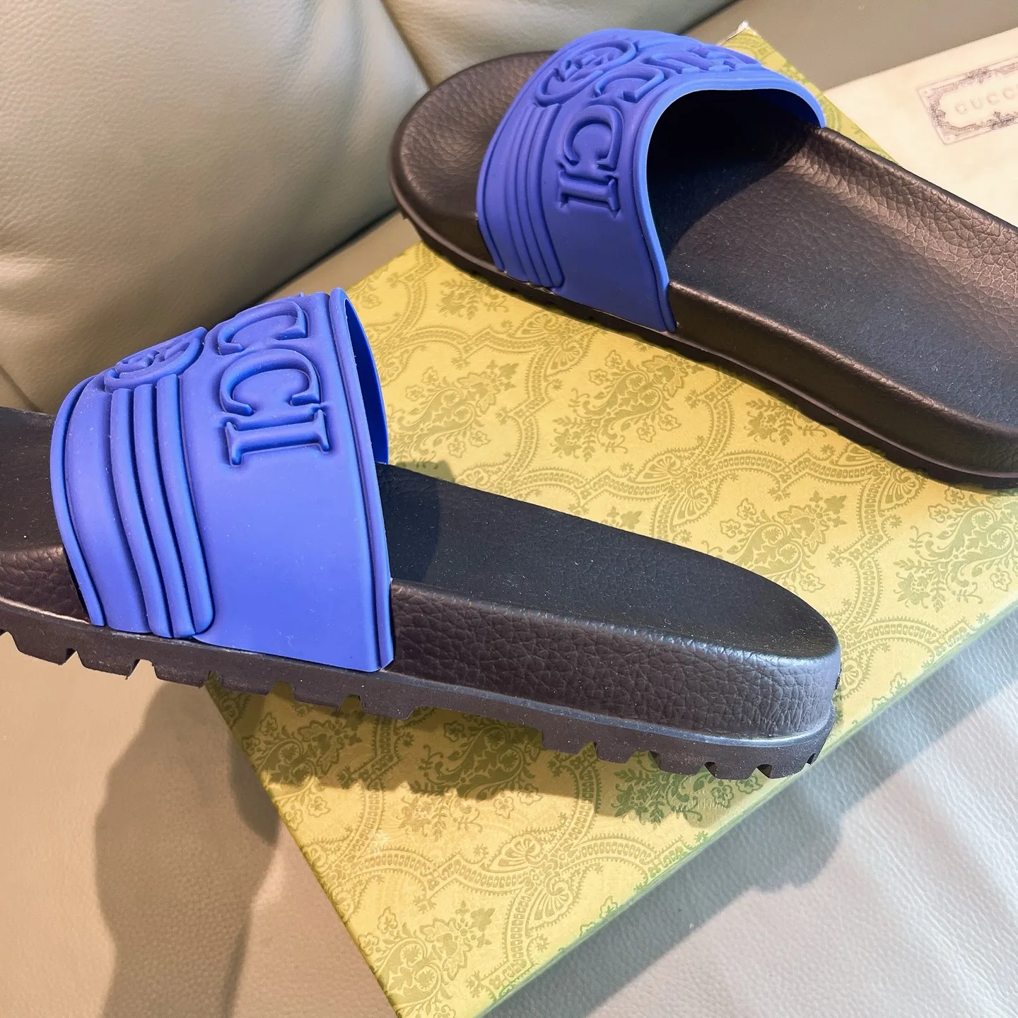 Men's Men's Shoes 130🐮🐮Gucci Gucci Slippers Gucci 2024 latest beach sandals slippers Original molding double G LOGO Original molding consistent Outsole: Men's Men's Shoes u double-layer outsole Size: 35-46